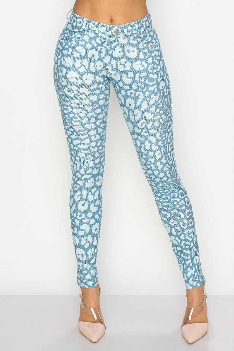 Women's Clouded Skies 5-Pocket Cotton Blend Jeggings - Yelete