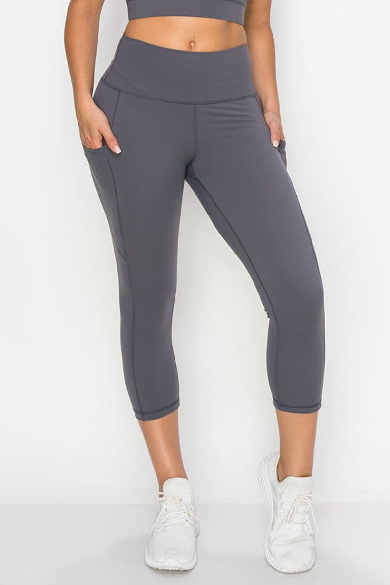 Women's Buttery Soft Activewear Capri Leggings with Pockets