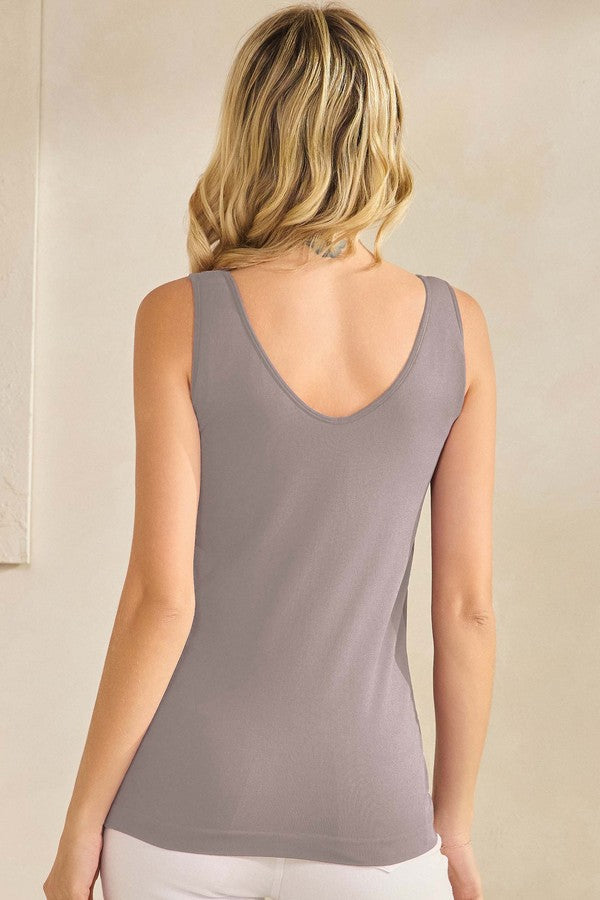 Women's Reversible Seamless U/V-Neckline Tank with Built-In Bra - Yelete